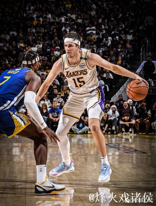 布里奇斯爆发41分文班空砍42+18 尼克斯险胜马刺 布里奇斯爆发41分文班空砍42+18 尼克斯险胜马刺