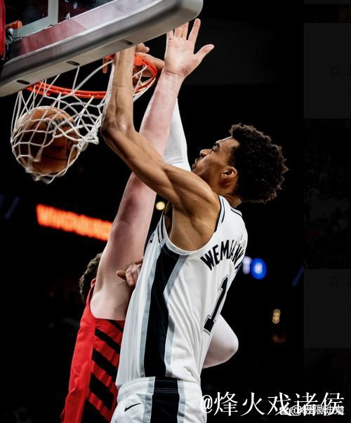 文班亚马30+10盖帽率马刺大胜 杜兰特空砍43分太阳不敌活塞 文班亚马30+10盖帽率马刺大胜 杜兰特空砍43分太阳不敌活塞